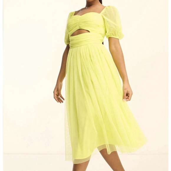 Anaya Dresses & Skirts - Anaya cut-out puff sleeve women midi dress in light yellow green size 10